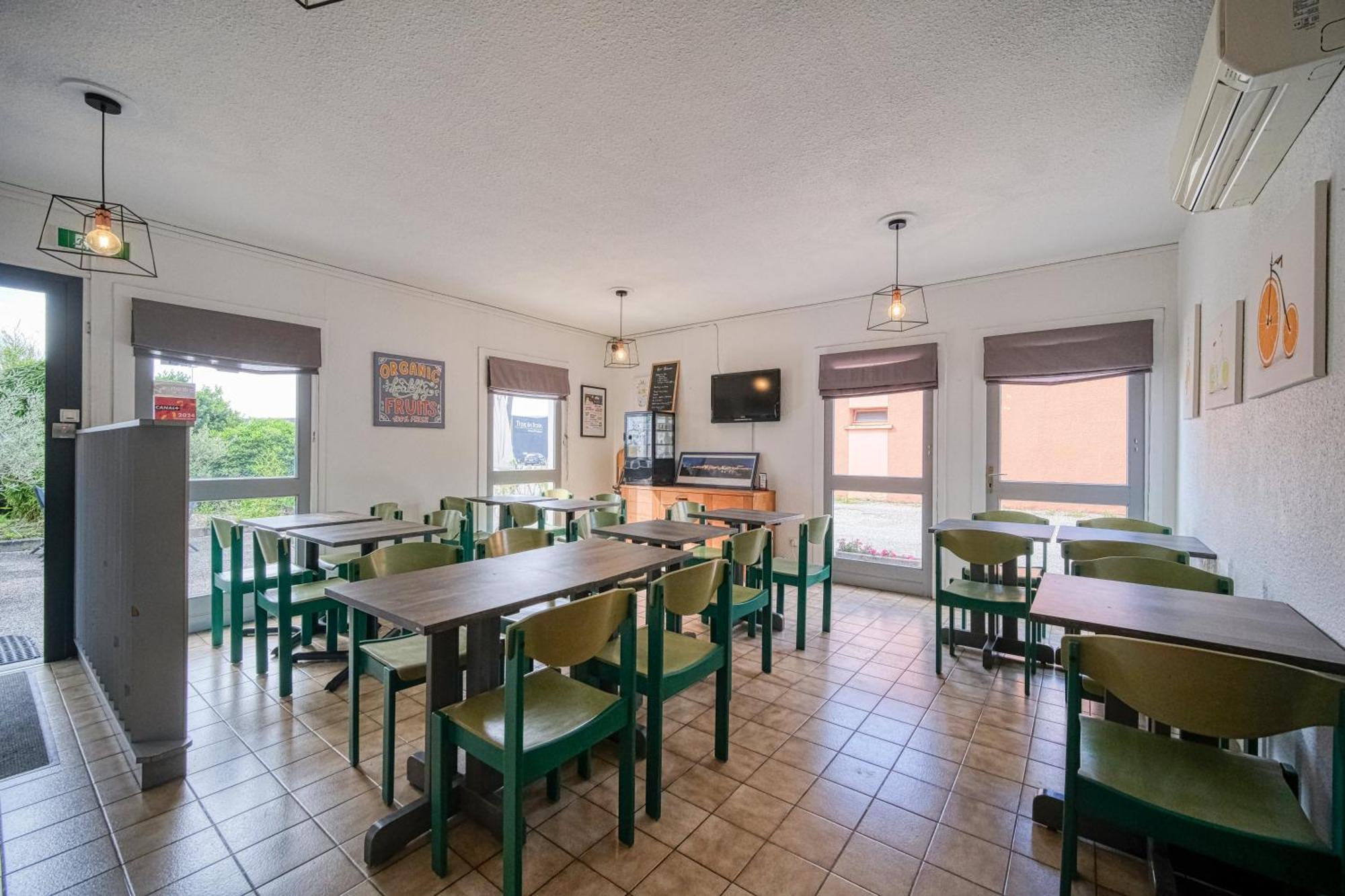 Hotel Cote Sud Saint-Péray Buitenkant foto